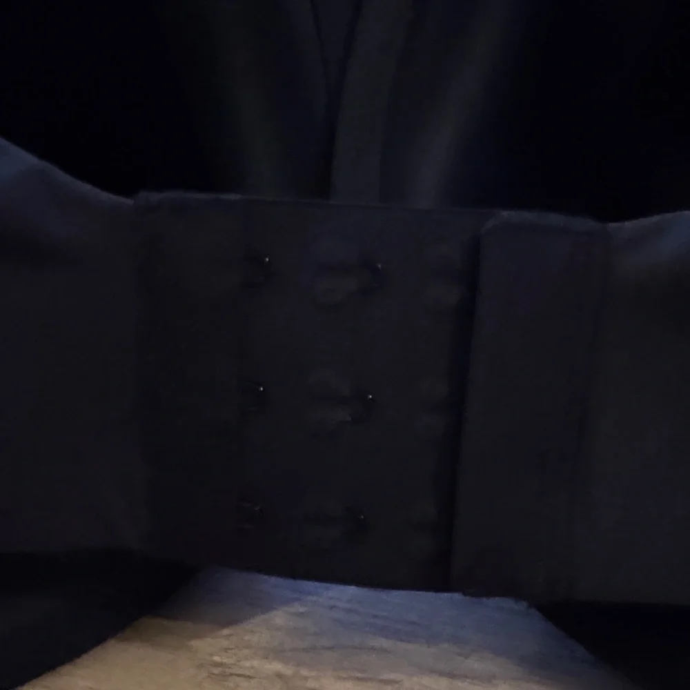 SKIMS Black Bra - Picture 4 of 5